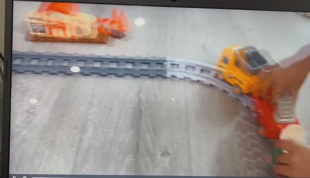 Electric Train Set With Smokes Light Sound Remote Magnetic Train Toys With Locomotive 3 Trucks Gifts For Kids Aged 3 4 5 6 Year Old